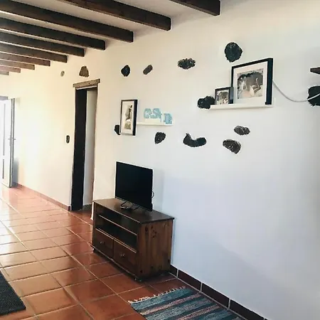 Coqueto En El Cuchillo * Tinajo